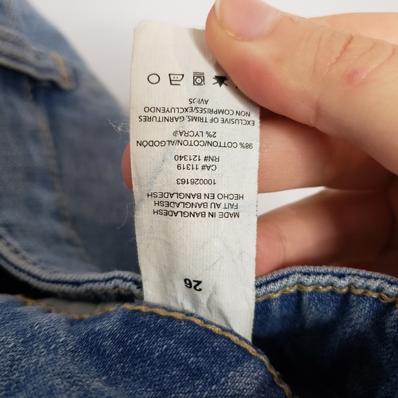 Dynamite Cara Light Wash BF Distressed Jeans 26 - Picture 7 of 8